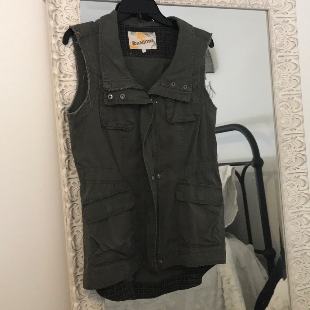 Distressed Cargo Vest